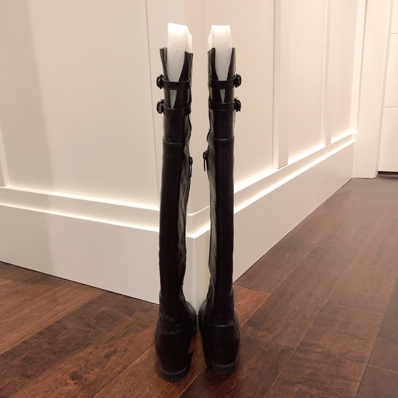 Over the knee boots - Picture 2 of 8